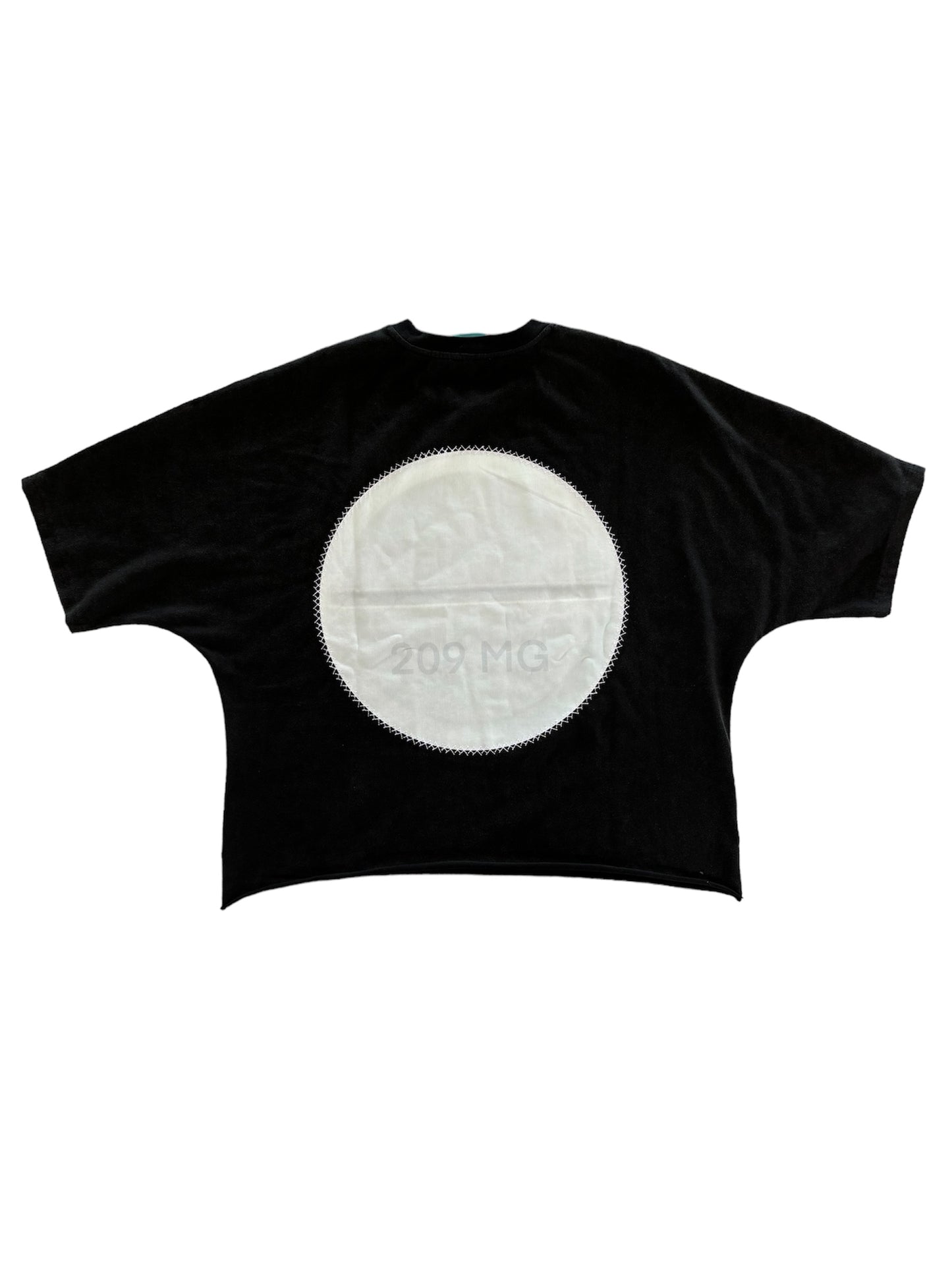 X PILL DROP SHOULDER TEE [BLACK]