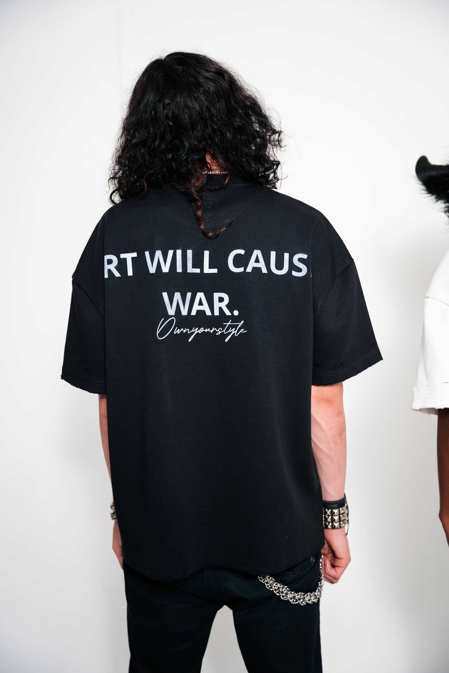 “ART WILL CAUSE WAR” TEE BLACK