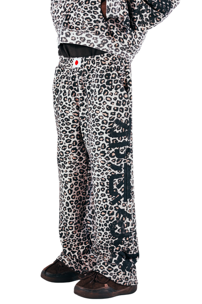 JAPAN LEOPARD PRINT SWEATS