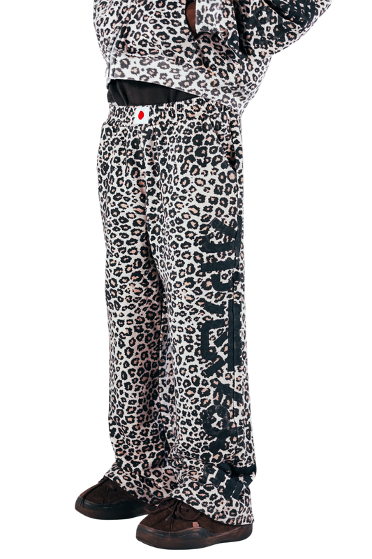 JAPAN LEOPARD PRINT SWEATS